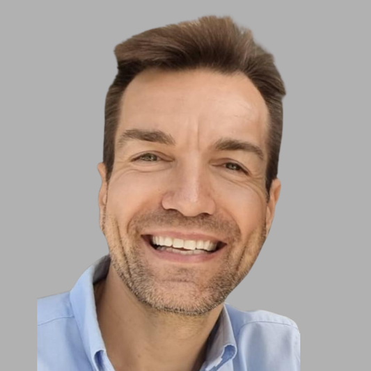 Mas allá de una trasacción inmobiliaria, nos enfocamos en el servicio a las personas