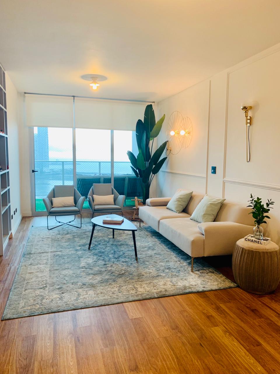 Alquiler de apartamento en White Tower – Avenida Balboa, 3 recámaras, vista al mar