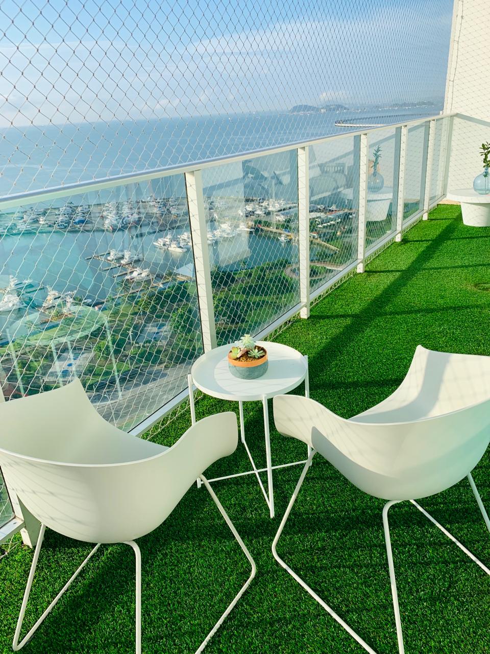 Alquiler de apartamento en White Tower – Avenida Balboa, 3 recámaras, vista al mar