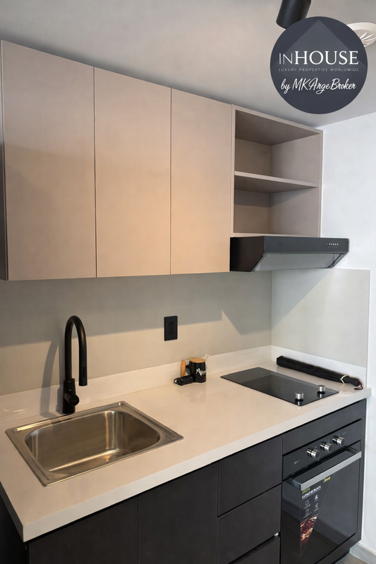 Apartamento amoblado en alquiler en Bella Vista Panamá | Alexa 1 recámara + den cerca de Avenida Balboa