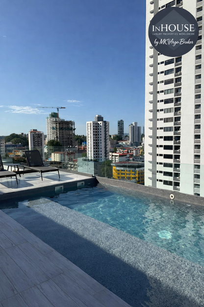 Apartamento amoblado en alquiler en Bella Vista Panamá | Alexa 1 recámara + den cerca de Avenida Balboa