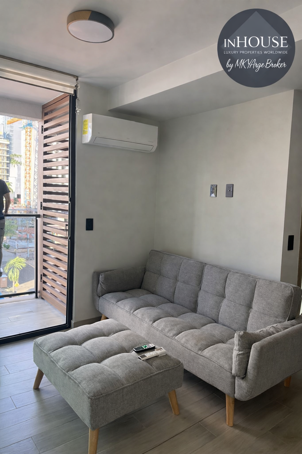 Apartamento amoblado en alquiler en Bella Vista Panamá | Alexa 1 recámara + den cerca de Avenida Balboa