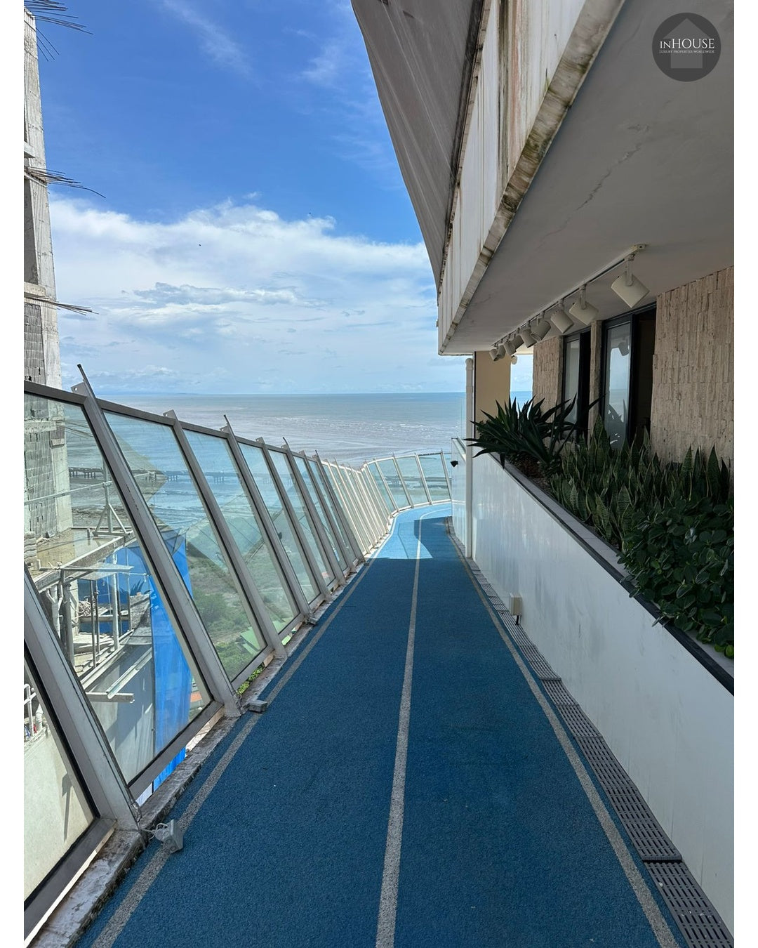 Apartamento en PH Victory Wellness – Vista al Mar 360° | InHouse Panamá