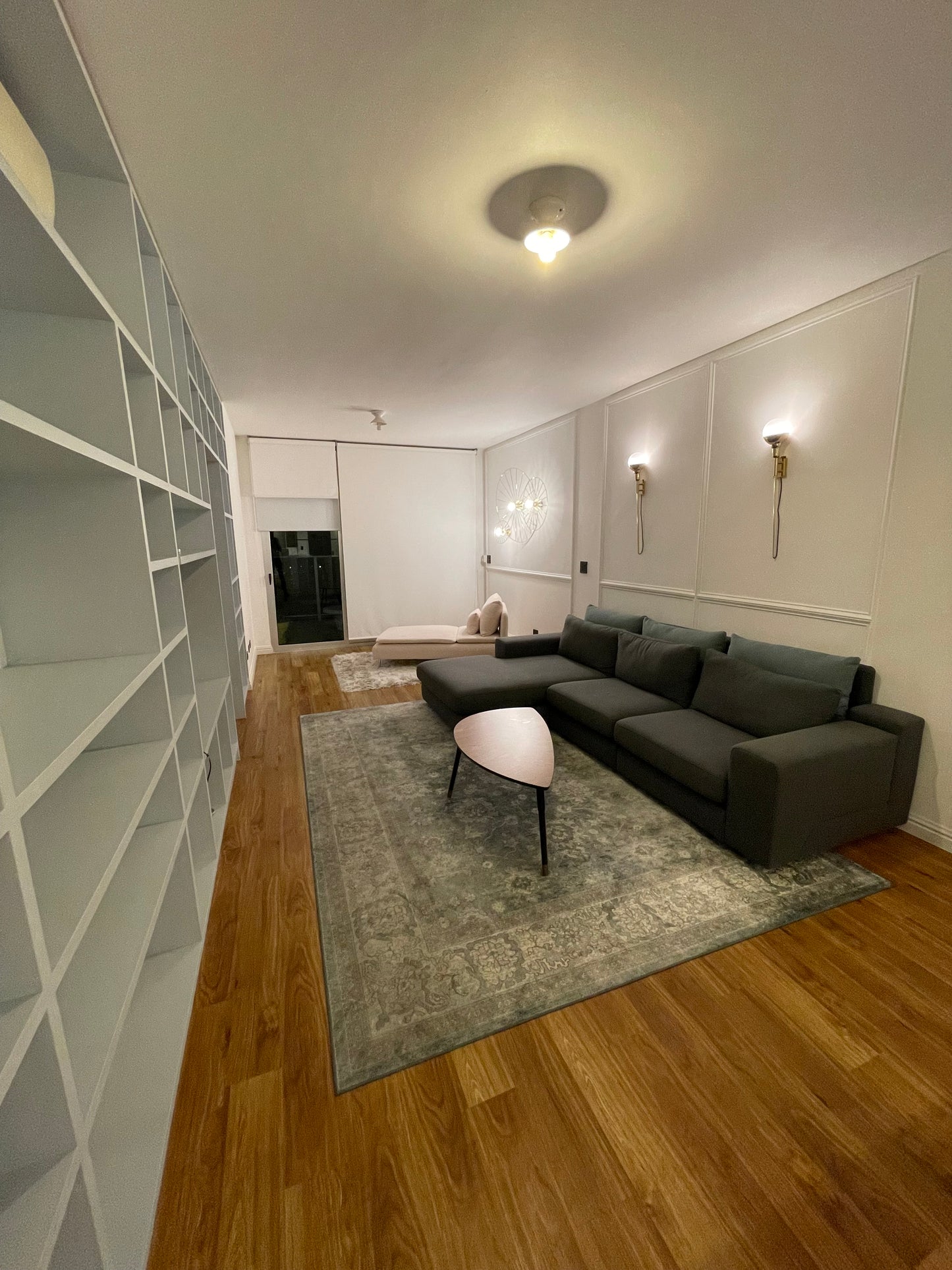 Alquiler de apartamento en White Tower – Avenida Balboa, 3 recámaras, vista al mar