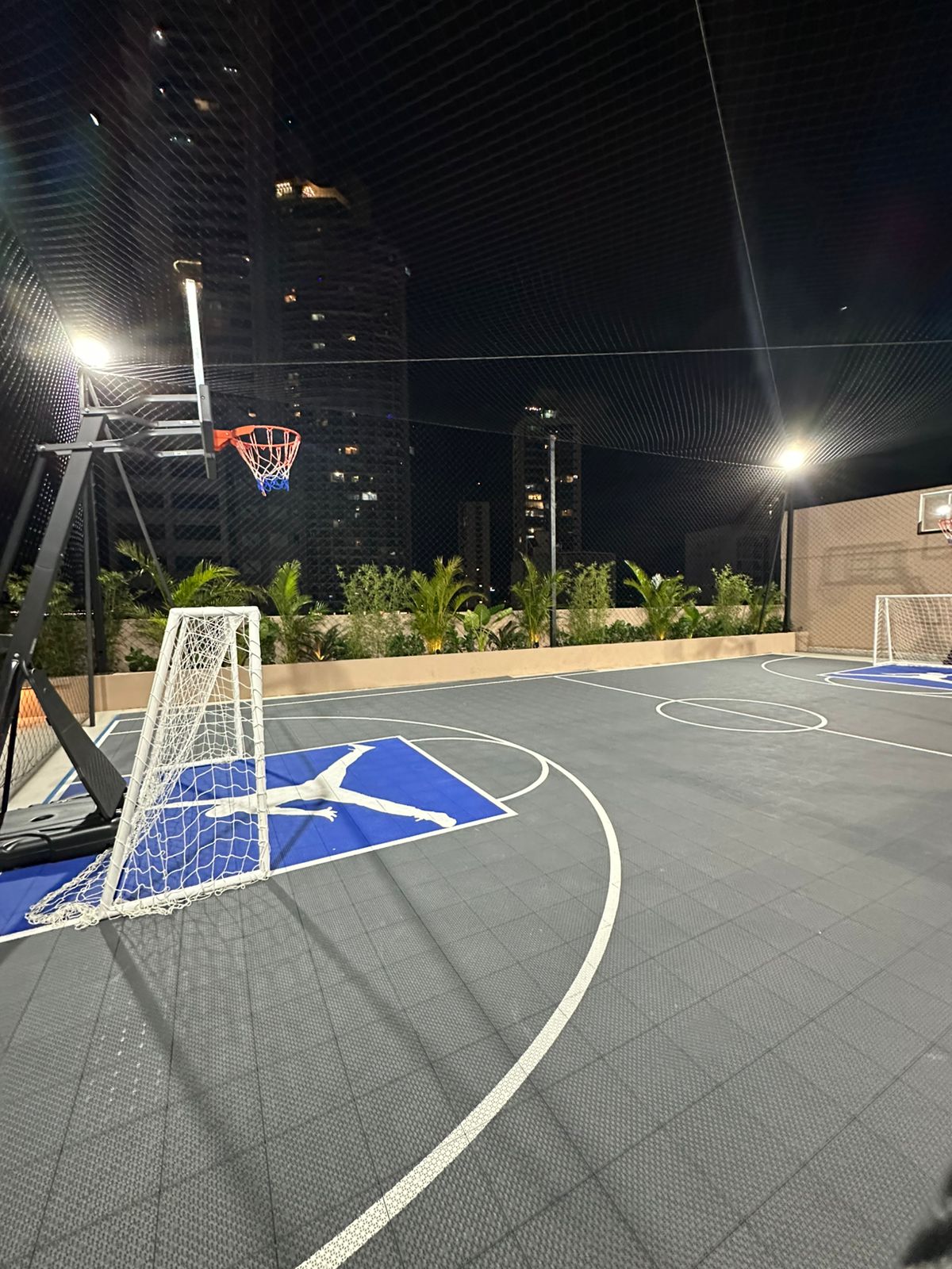 Alquiler de apartamento en White Tower – Avenida Balboa, 3 recámaras, vista al mar