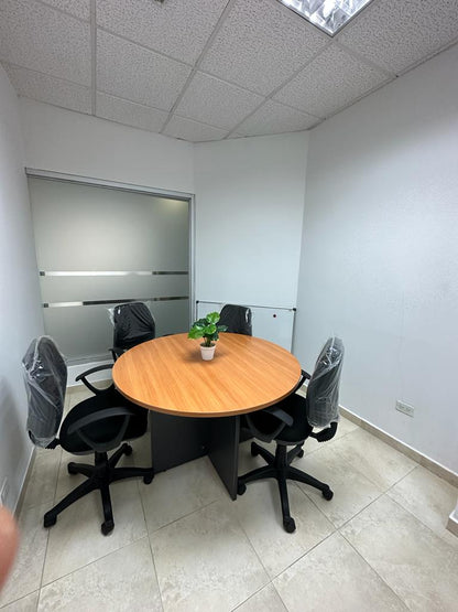 Oficina en Alquiler en Torre Ocean Business Plaza (Torre Banesco) – 104 m² en el Distrito Financiero de Panamá